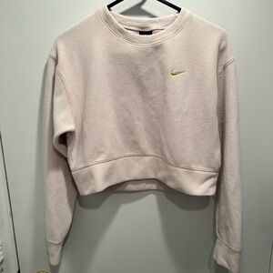 Nike small cropped long sleeve cream sweatshirt